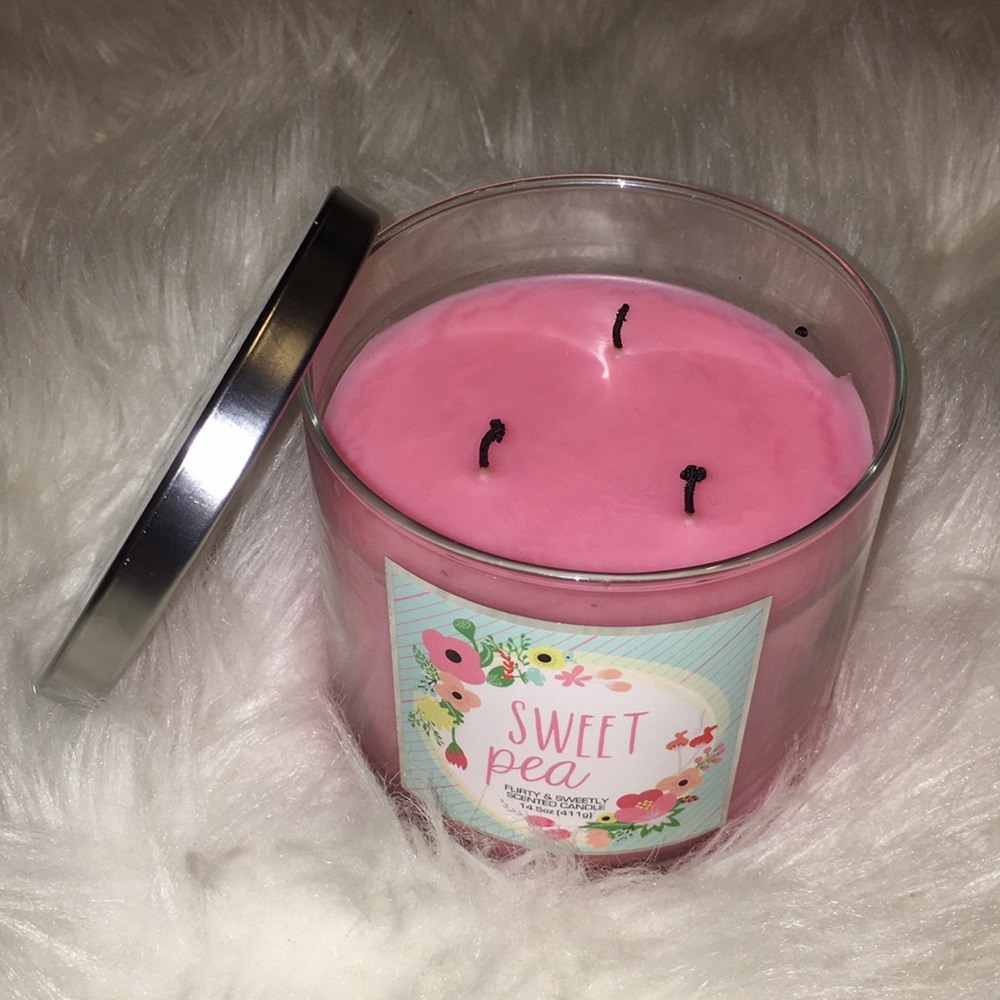 Sweat Pea Candle